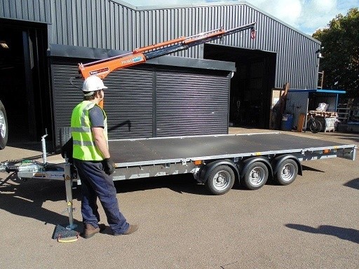 Loader Cranes for Trailers: A Growing Trend - Penny Hydraulics Ltd