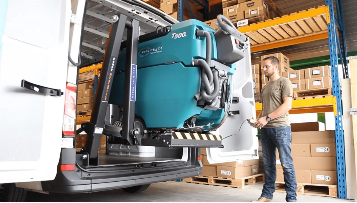 Hydraulic Loading Platforms: Vans, Pick-ups & Trucks | Penny Hydraulics