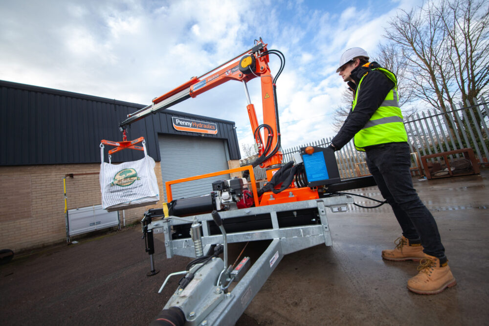 Lift and Swing: Trailer Mounted Cranes 101 – Penny Hydraulics Ltd
